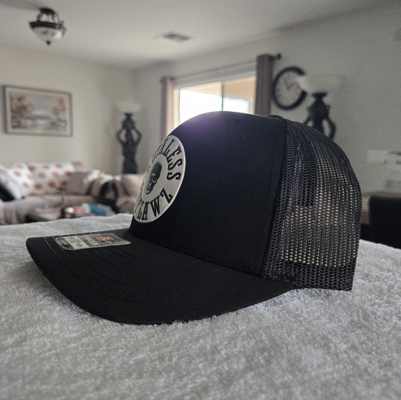 RUTHLESS OUTLAWZ CUSTOMS FLEX PATCH CAP. (6 PANEL TRUCKER CAP) - Picture 5 of 9